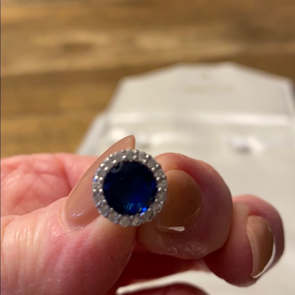 Sapphire studs - Picture 3 of 4